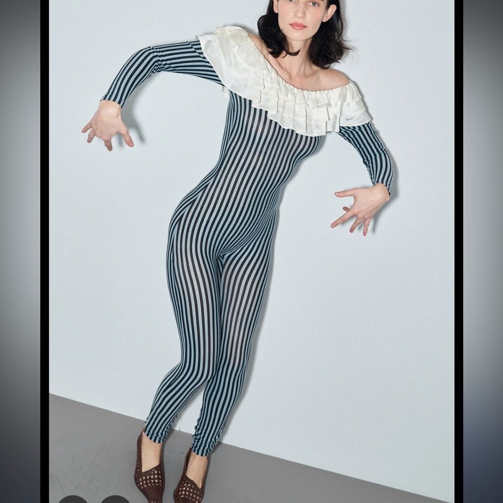 Fashion Brand Company Pierrot Ruffle Suit XL